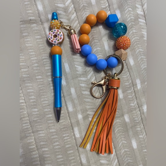 Gift set donut bracelet orange blue Mets nyc keychain pen tassel clip bead - Picture 3 of 3